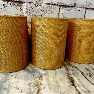 GUC set of 3 light pendants in burlap